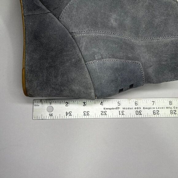 Toms‎ Women's Size 9 Gray Suede Leather Wedge Ankel Boots - Picture 13 of 14
